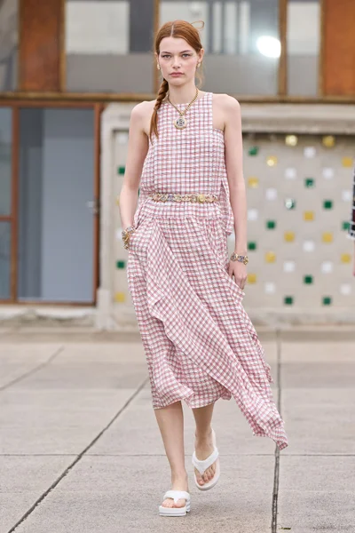 Look 33